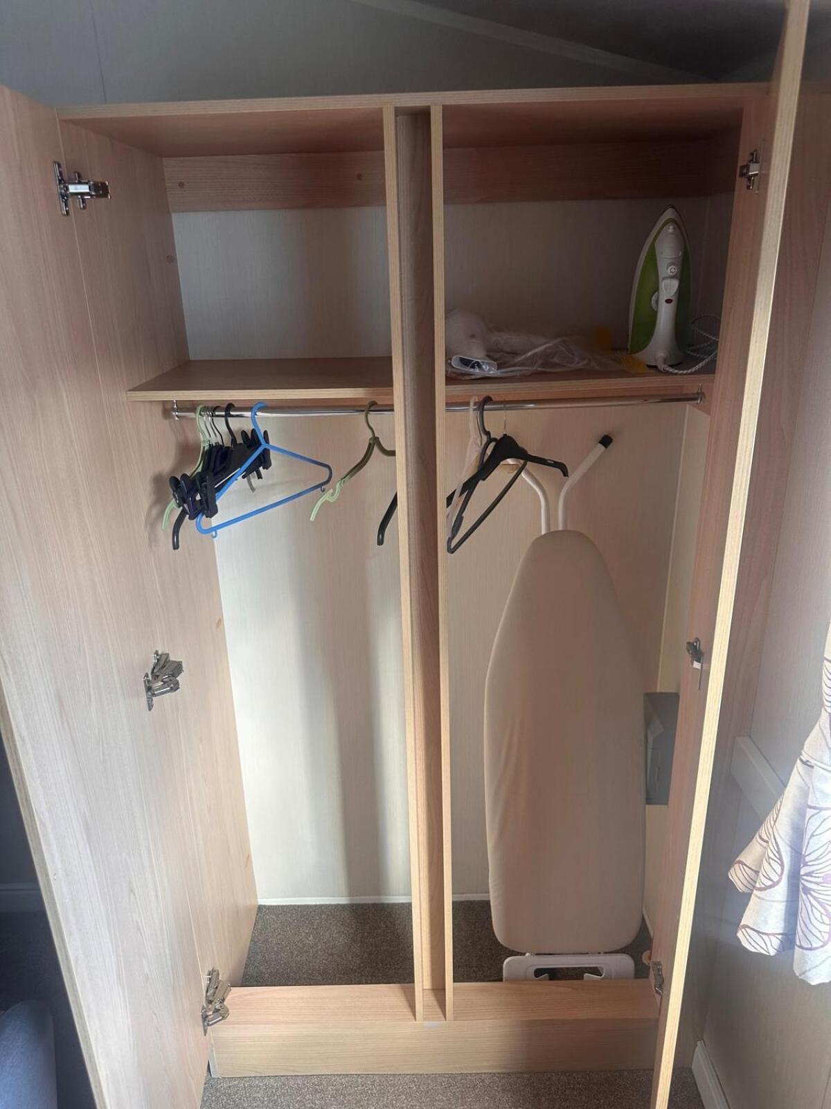 Two Bedroom Willerby Parkhome In Uddingston, Glasgow Apartment *